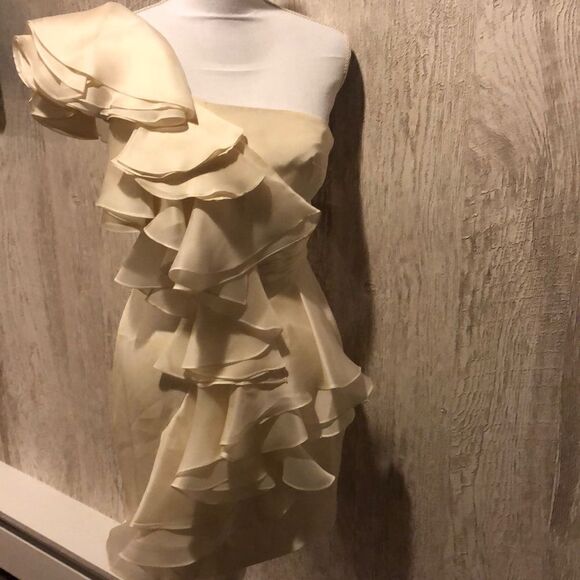 Marchesa Notte Ivory Silk One Shoulder Dress - Picture 1 of 8